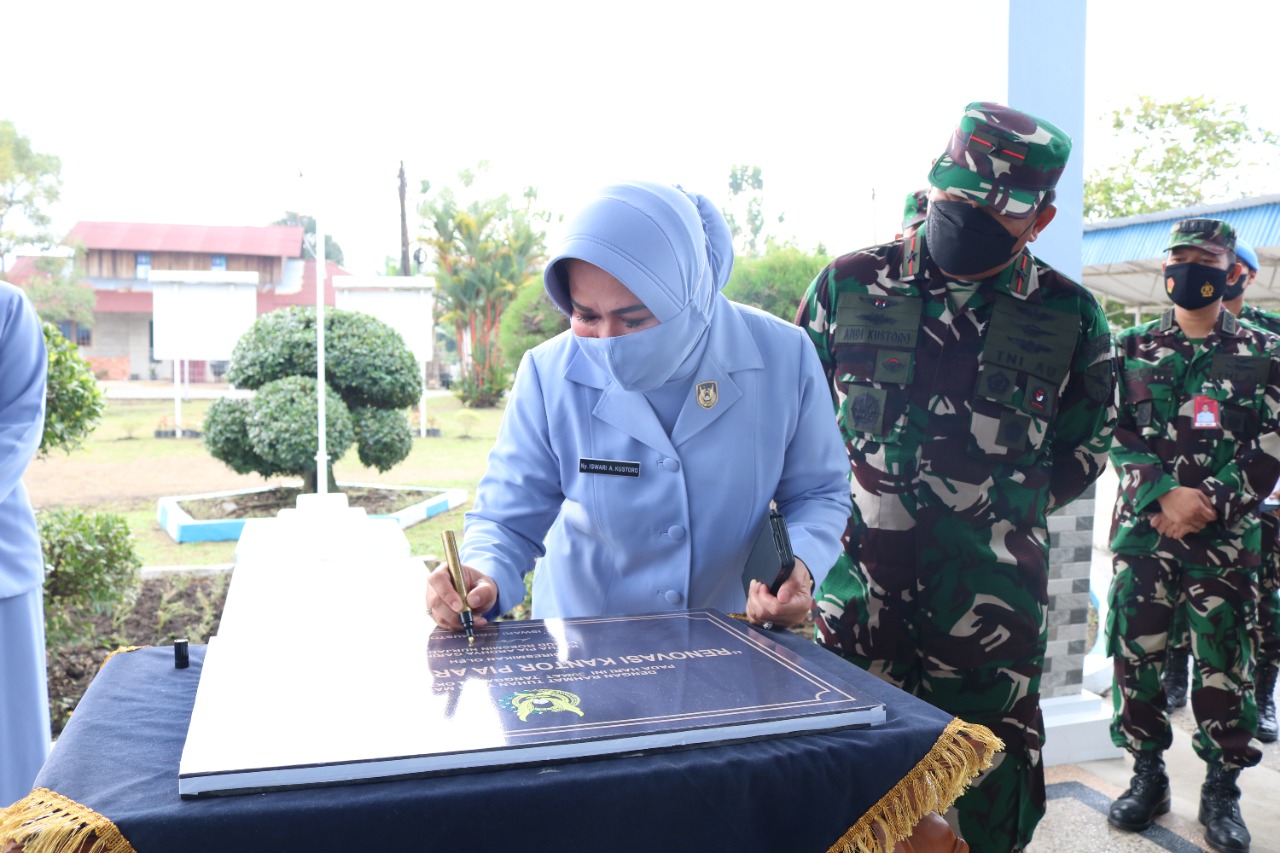 Syukuran Peresmian Renovasi Gedung Kantor PIA Ardhya Garini Lanud Rsn