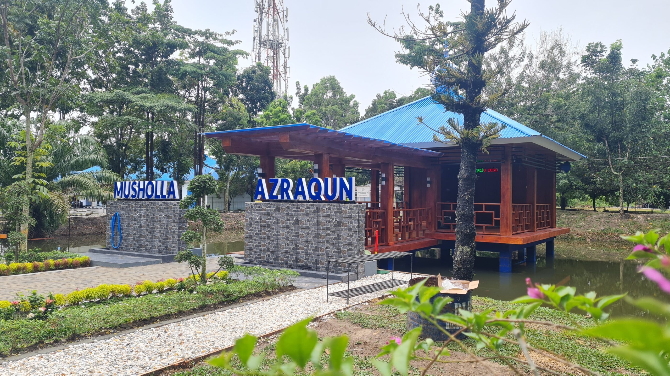 Danlanud Rsn Resmikan Musholla Terapung Azroqun