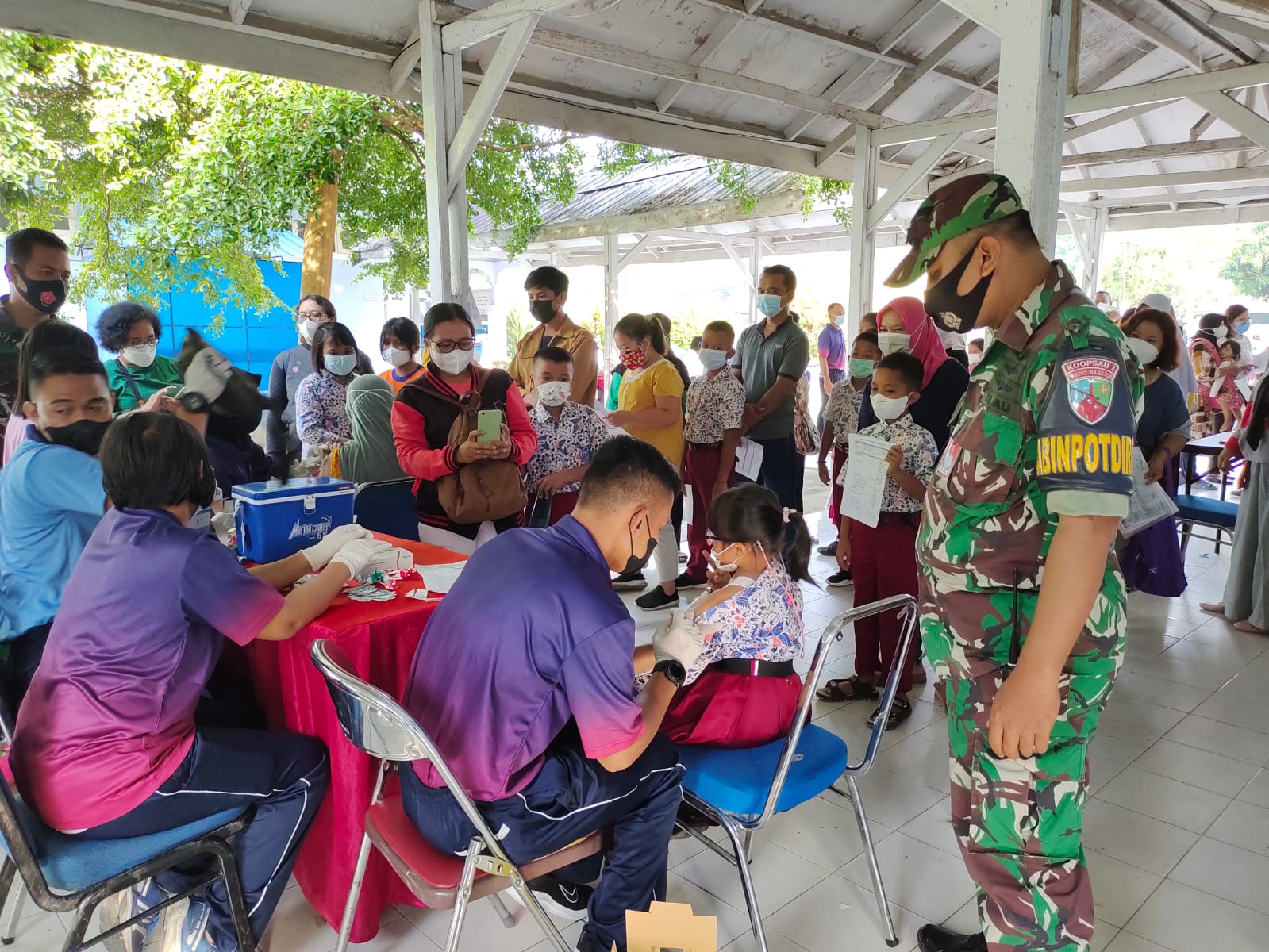 Lanud Rsn Vaksinasi Anak-Anak Usia 6-11 Tahun