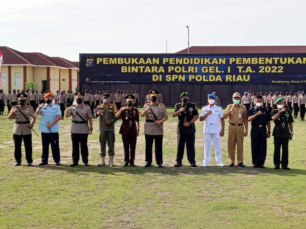 Dansathanlan Lanud Rsn Hadiri Pembukaan Pendidikan SPN